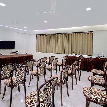 Hotel Shital Inn Ahmedabad Luaran gambar